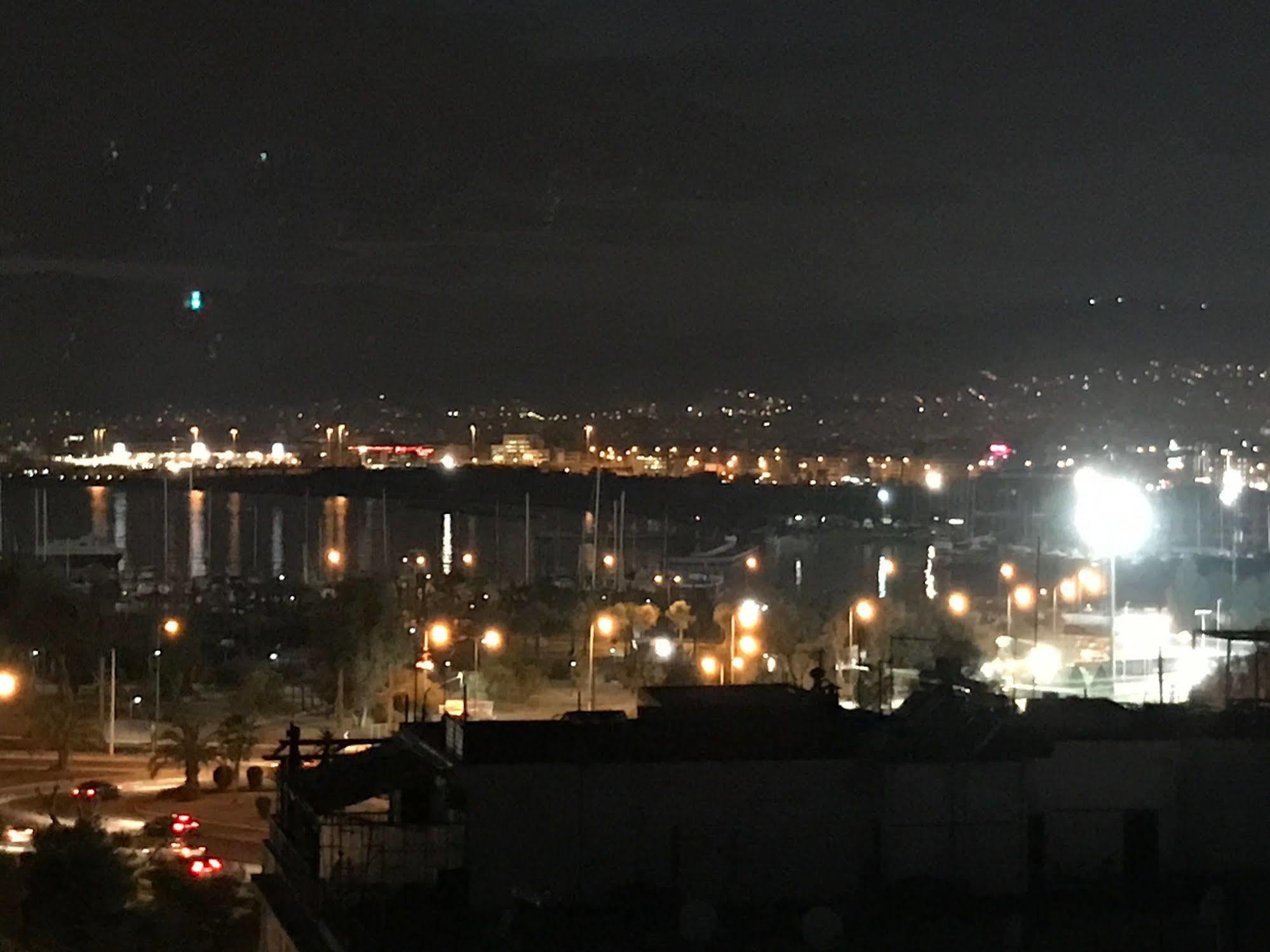 Arma Faliro Apartments Atény Exteriér fotografie